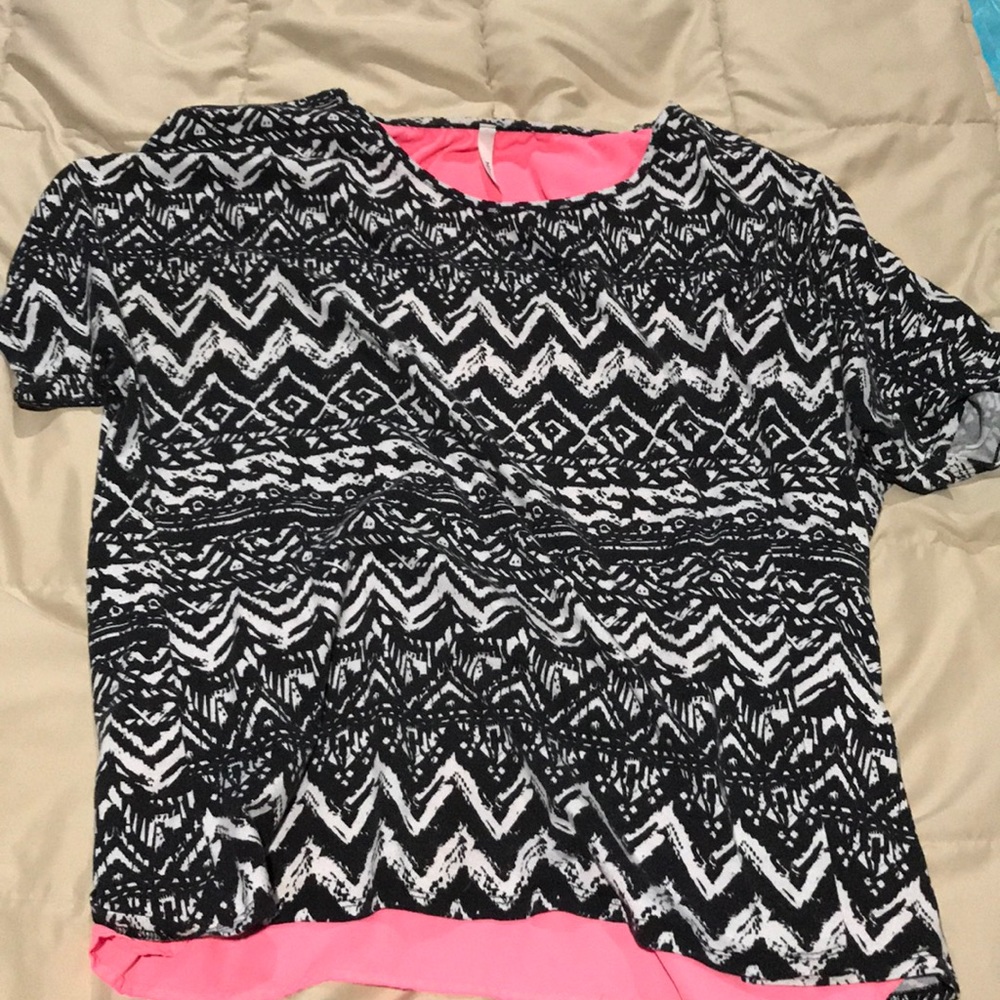 MiMi tunic top